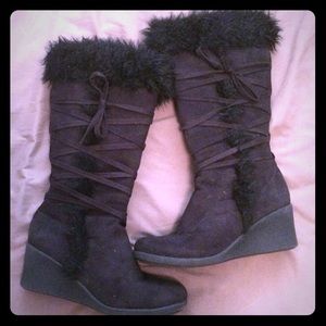 Size 8 black fur boots